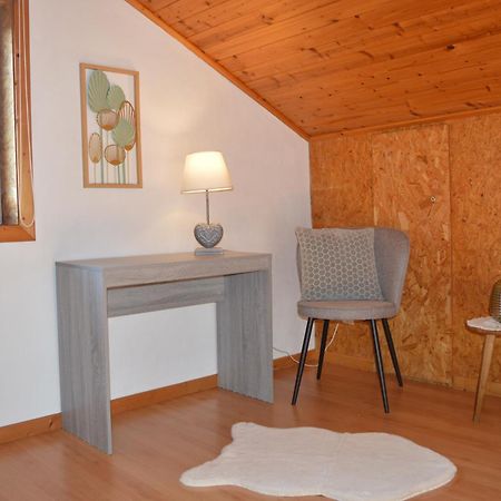 Vila Les Melezes A Stavelot, 5 Personnes Exteriér fotografie